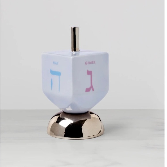 Kate Spade
Oak Street Dreidel by LENOX new in Box - Picture 2 of 6